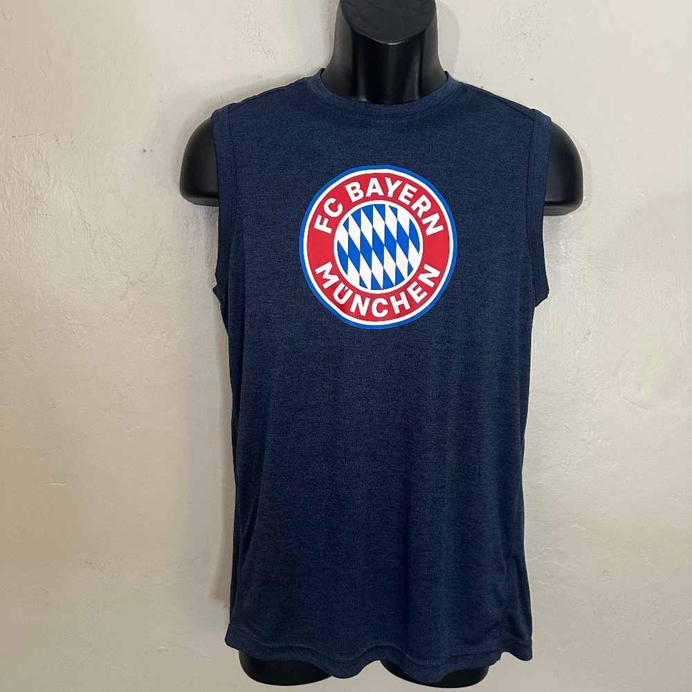 F C Bayern Munich Soccer Sleeveless T Shirt Small Gently worn 100% polyester